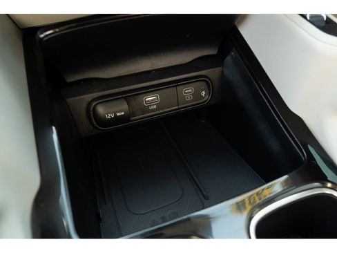 Used 2024 Kia Telluride S w/ S Sunroof Package FWD image 29