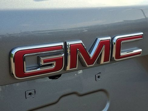 Used 2025 GMC Terrain Elevation AWD/4WD image 30