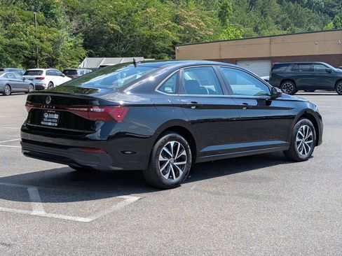 Used 2025 Volkswagen Jetta S FWD image 9