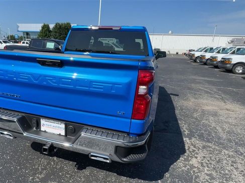 New 2025 Chevrolet Silverado 1500 LT w/ Z71 Off-Road Package image 9