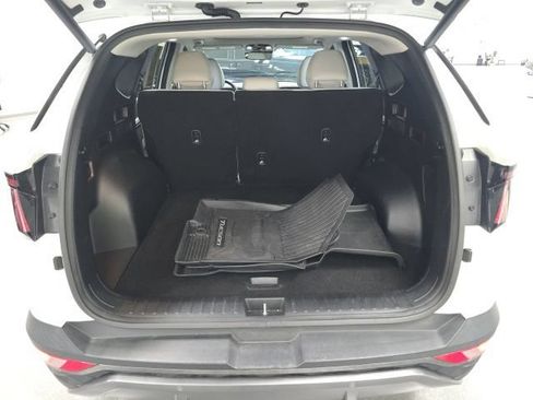 Used 2022 Hyundai Tucson Limited AWD/4WD image 11