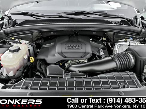 Used 2021 Jeep Grand Cherokee L Overland w/ Luxury Tech Group IV image 30