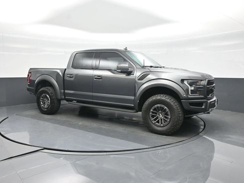Used 2020 Ford F150 Raptor w/ Equipment Group 802A Luxury image 10