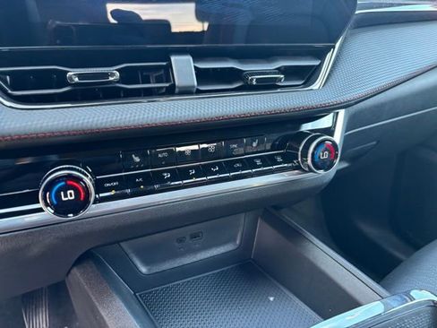 New 2026 Chevrolet Equinox RS image 25