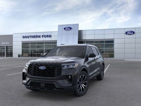 New 2025 Ford Explorer ST-Line w/ Premium Package image 2
