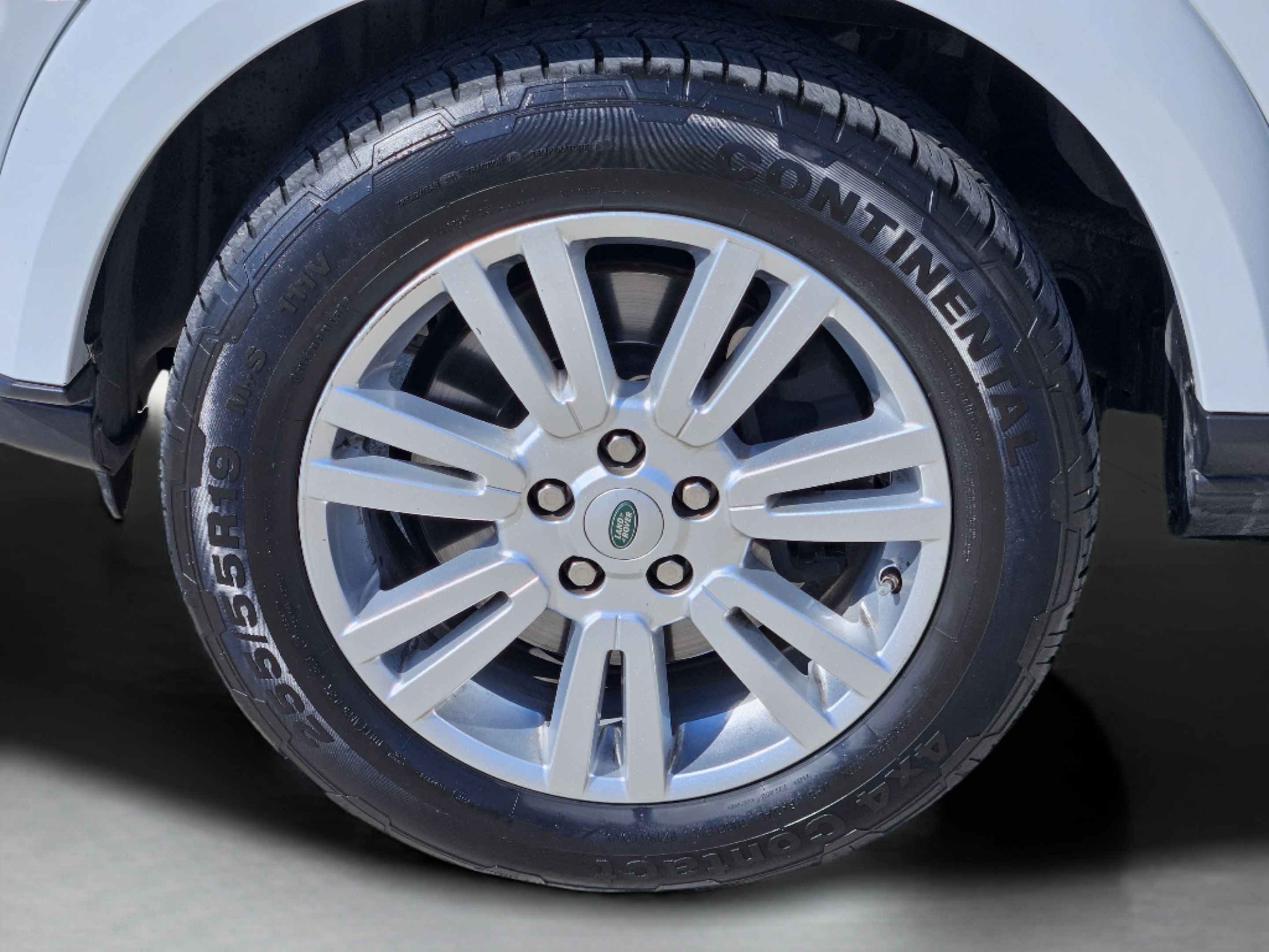 Used 2012 Land Rover LR4 HSE AWD/4WD image 33
