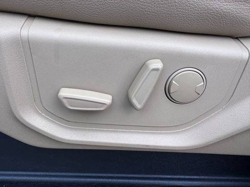 Used 2021 Ford F250 Lariat w/ Lariat Ultimate Package image 23