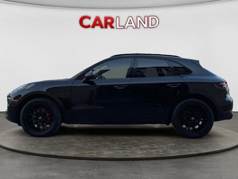 Used 2018 Porsche Macan GTS AWD/4WD image 2