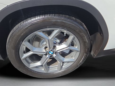 Certified 2023 BMW X3 sDrive30i w/ Premium Package RWD image 39