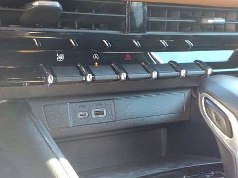 Used 2024 GMC Canyon AT4 w/ Canyon Safety Plus Package image 14