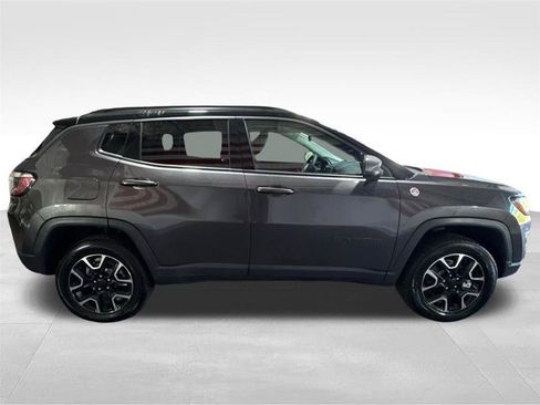 Used 2021 Jeep Compass Trailhawk AWD/4WD image 4