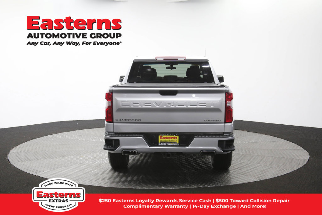 Used 2019 Chevrolet Silverado 1500 Custom w/ Custom Value Package AWD/4WD image 40