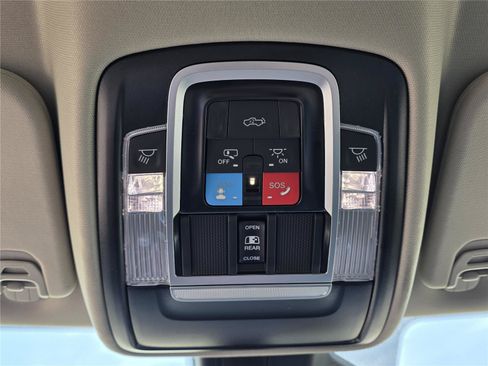 New 2026 RAM 1500 Laramie AWD/4WD image 23