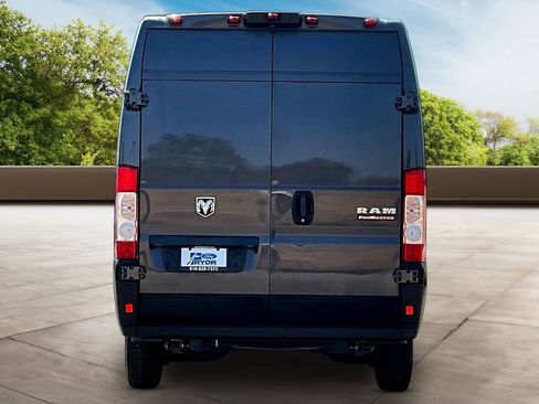 Used 2022 RAM ProMaster 1500 w/ Driver Convenience Group FWD image 4