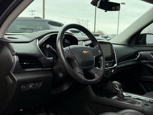 Used 2020 Chevrolet Traverse Premier w/ Redline Edition image 12