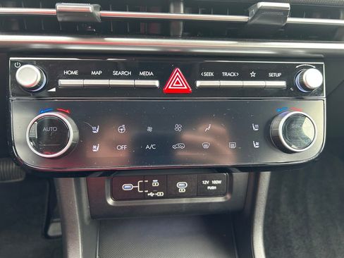 Used 2025 Hyundai Tucson Limited image 15