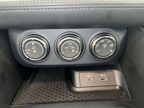 Used 2024 Nissan Z Performance w/ Floor Mat Package RWD image 24