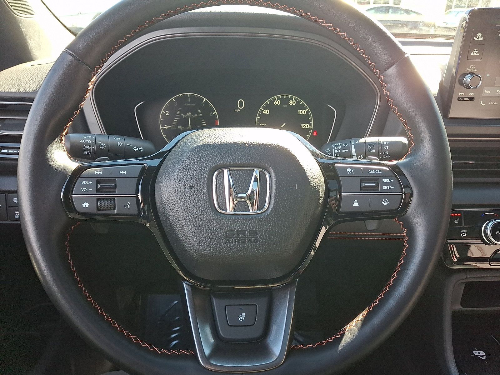 Used 2025 Honda Pilot TrailSport image 18