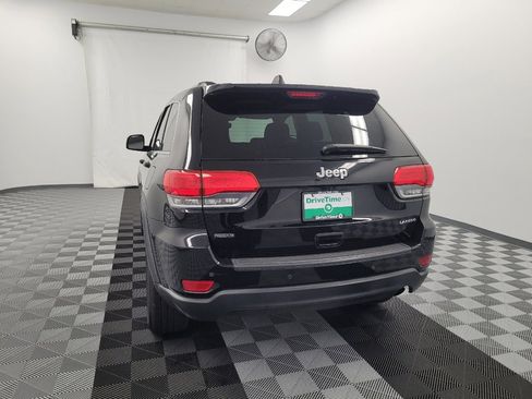 Used 2017 Jeep Grand Cherokee Laredo w/ Quick Order Package 2BE image 6