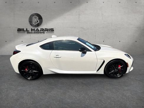 Used 2025 Toyota GR86 w/ Performance Package RWD image 5