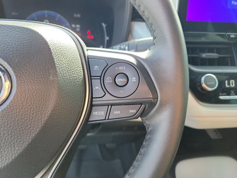 Used 2025 Toyota Corolla FX w/ Convenience Package FWD image 23