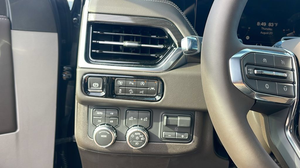 New 2026 GMC Yukon Elevation w/ Elevation Premium Package AWD/4WD image 28
