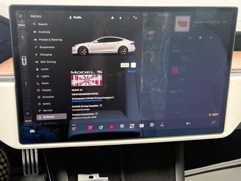 Used 2021 Tesla Model S Plaid AWD/4WD image 25