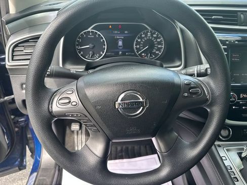 Used 2020 Nissan Murano S AWD/4WD image 13