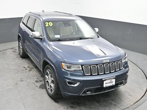 Used 2020 Jeep Grand Cherokee Overland AWD/4WD image 28
