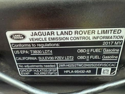 Used 2017 Land Rover Range Rover Sport HSE image 17