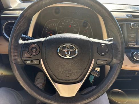 Used 2015 Toyota RAV4 XLE image 15