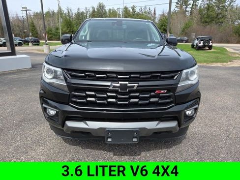 Used 2021 Chevrolet Colorado Z71 w/ Z71 Midnight Edition image 3