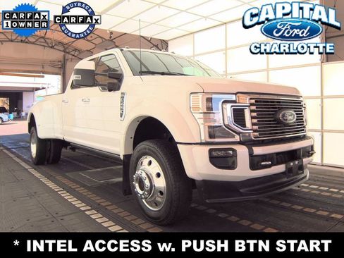 Used 2022 Ford F450 Limited w/ FX4 Off-Road Package AWD/4WD image 4
