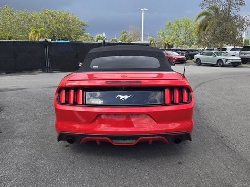 Used 2017 Ford Mustang Premium image 6