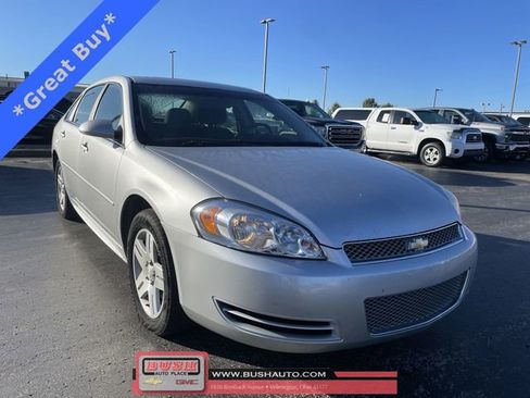 Used 2015 Chevrolet Impala LT w/ LT Sunroof Package image 32