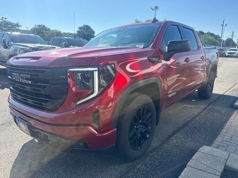 Used 2023 GMC Sierra 1500 Elevation AWD/4WD image 3