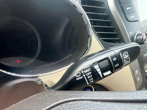 Used 2016 Hyundai Santa Fe Sport w/ Option Group 03 FWD image 12