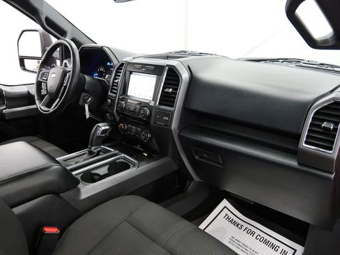 Used 2016 Ford F150 XLT w/ Equipment Group 302A Luxury AWD/4WD image 17