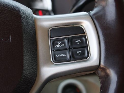 Used 2014 RAM 2500 Laramie w/ Convenience Group image 22