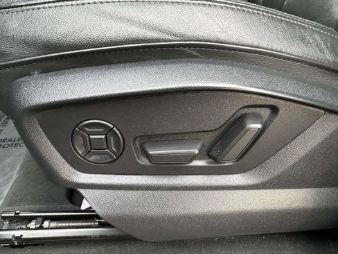 Used 2023 Audi Q7 3.0T Premium Plus image 18