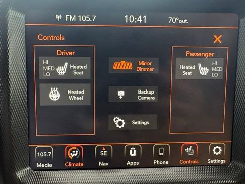 Used 2020 Jeep Wrangler Unlimited Sahara w/ Uconnect 4C Nav & Sound Group AWD/4WD image 27