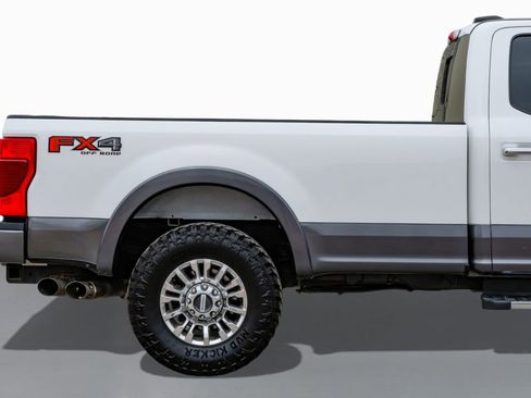 Used 2021 Ford F350 Lariat w/ Chrome Package image 7