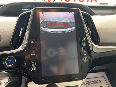 Used 2018 Toyota Prius Prime Premium image 26