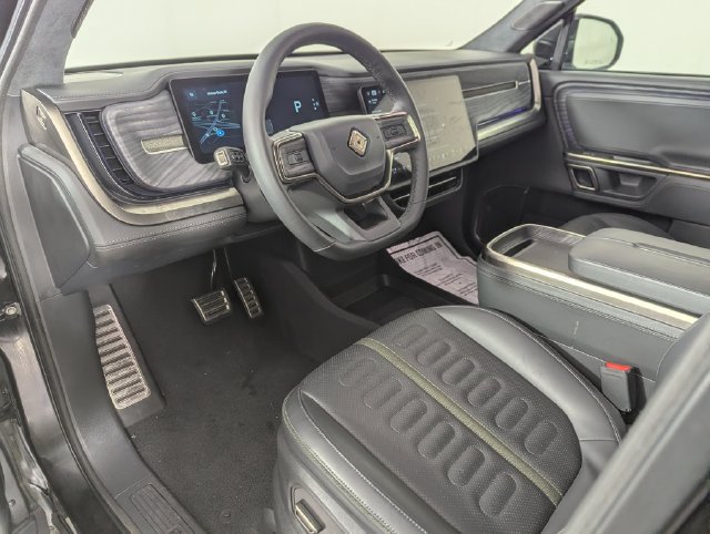 Used 2023 Rivian R1T Adventure Dual AWD/4WD image 11