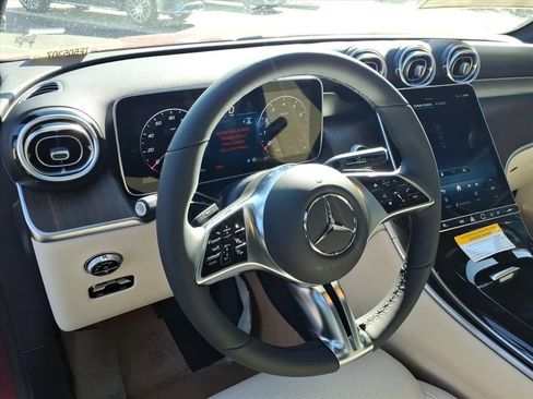 Used 2026 Mercedes-Benz GLC 300 4MATIC image 16