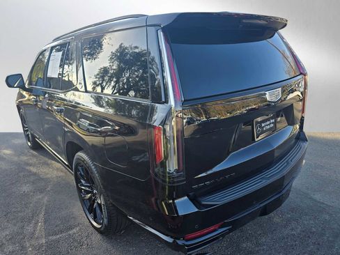 Used 2022 Cadillac Escalade Sport Platinum w/ Heavy-Duty Trailer Package image 5