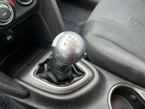 Used 2016 Dodge Dart SE w/ Convenience Group image 17