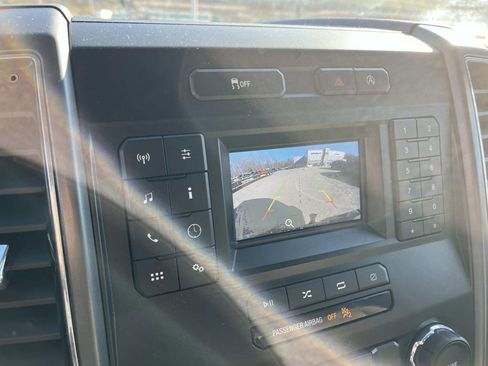 Used 2018 Ford F150 XLT image 29