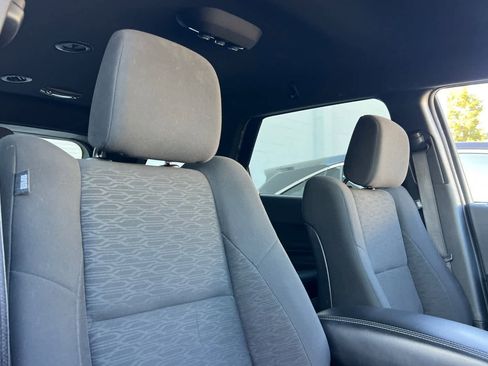 Used 2022 Dodge Durango GT w/ Blacktop Package image 19