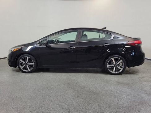 Used 2017 Kia Forte EX w/ EX Premium Plus Package FWD image 5